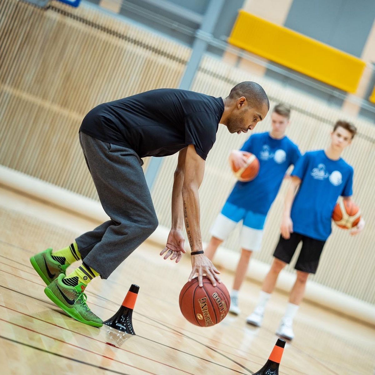 Kunststoff Finger Desktop Basketball-Ballerspiel Training Reaktionsfähigkeit 